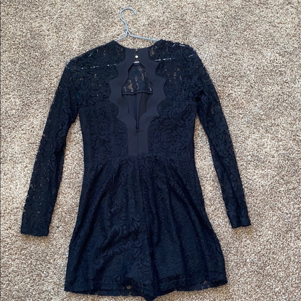 Lace Fitted Black Romper